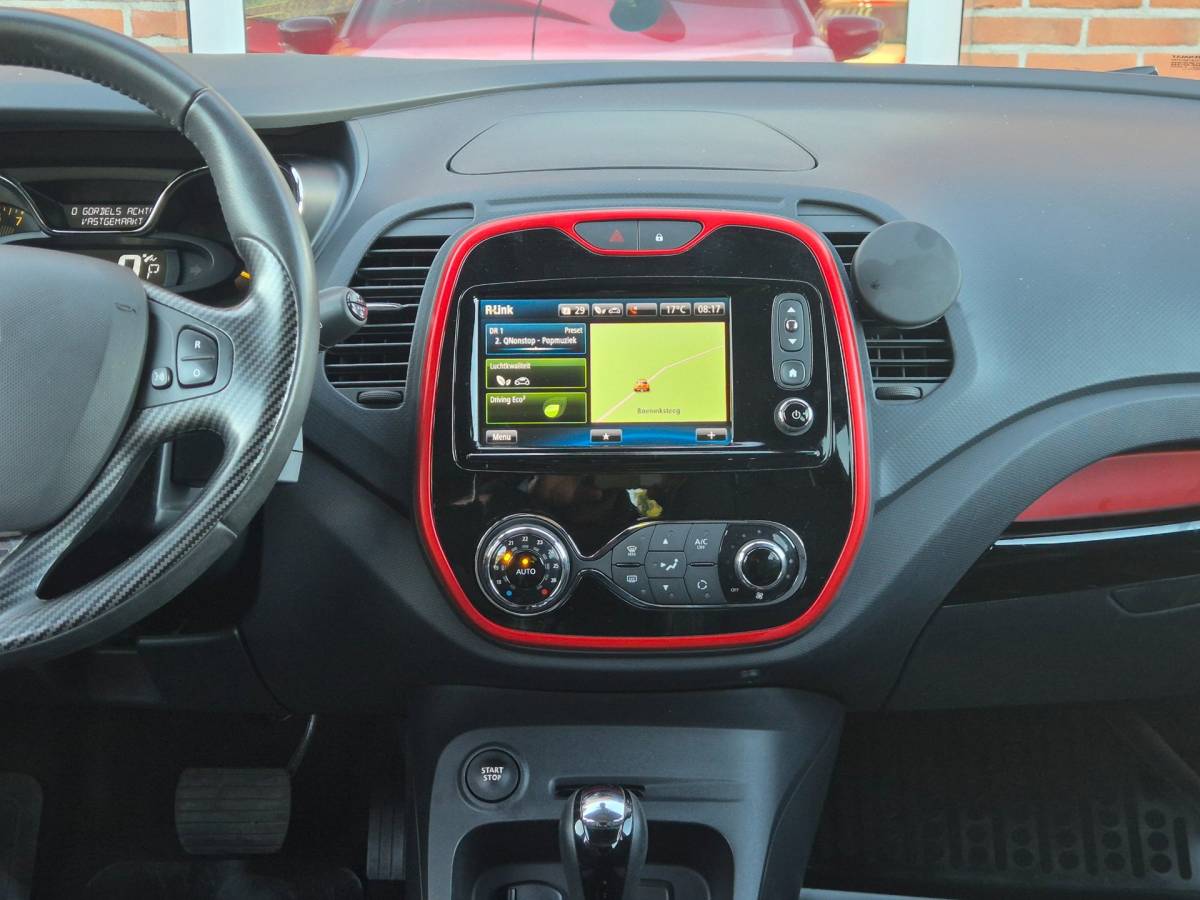 Renault Captur Renault Captur 1.2 TCe Xmod 118PK 5drs AUTOMAAT clima, cruise, navi, pcd, camera, trekhaak, keyless, stoelverw