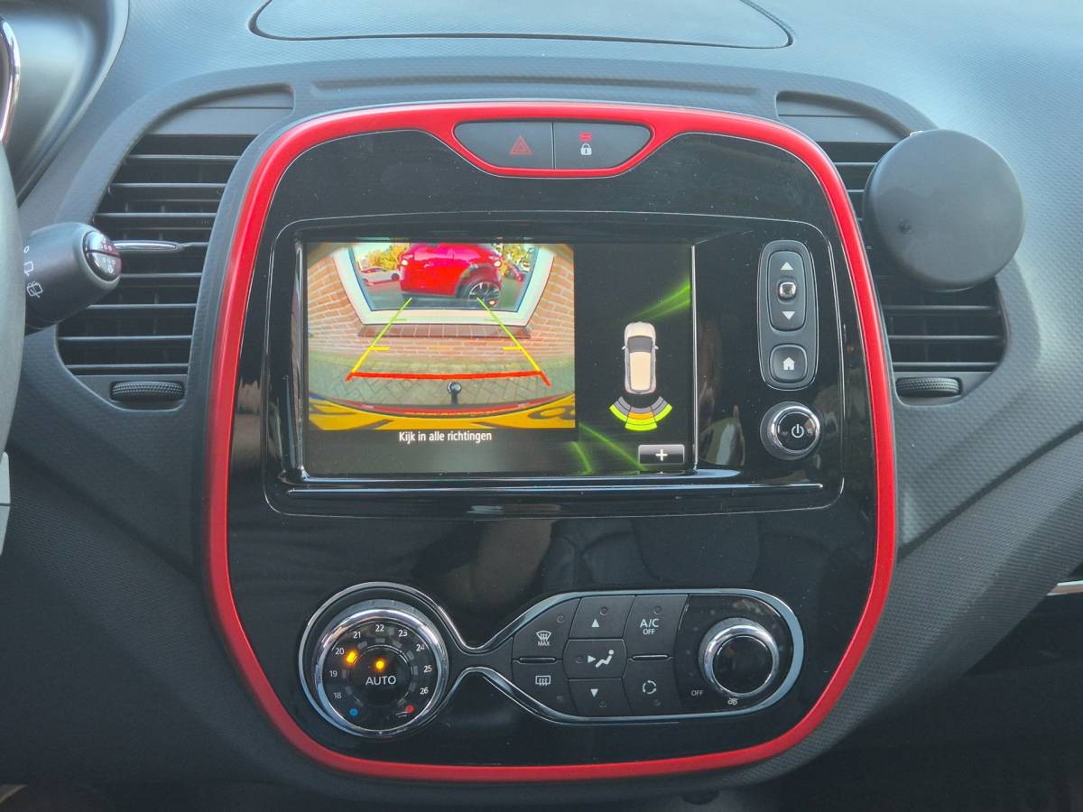 Renault Captur Renault Captur 1.2 TCe Xmod 118PK 5drs AUTOMAAT clima, cruise, navi, pcd, camera, trekhaak, keyless, stoelverw