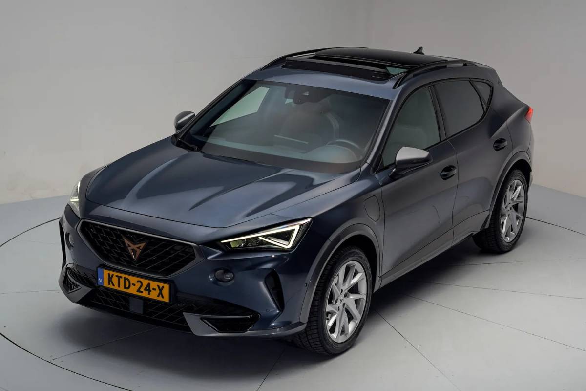 CUPRA Formentor CUPRA Formentor 1.4 e-Hybrid Business Edition Aut [ Panorama LED Adapt.cruise ]