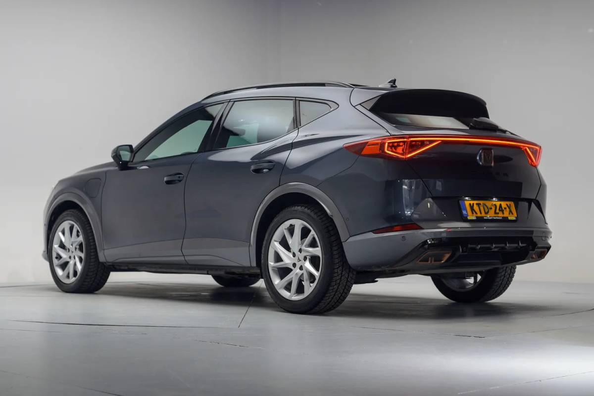 CUPRA Formentor CUPRA Formentor 1.4 e-Hybrid Business Edition Aut [ Panorama LED Adapt.cruise ]