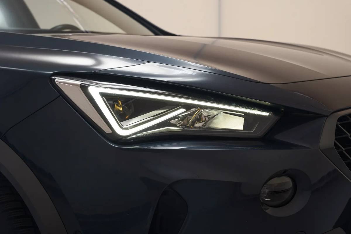 CUPRA Formentor CUPRA Formentor 1.4 e-Hybrid Business Edition Aut [ Panorama LED Adapt.cruise ]