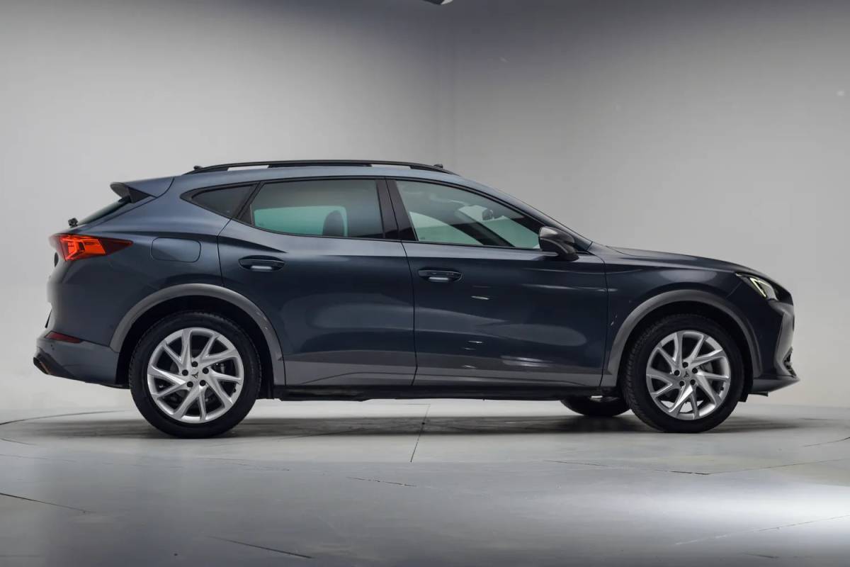 CUPRA Formentor CUPRA Formentor 1.4 e-Hybrid Business Edition Aut [ Panorama LED Adapt.cruise ]