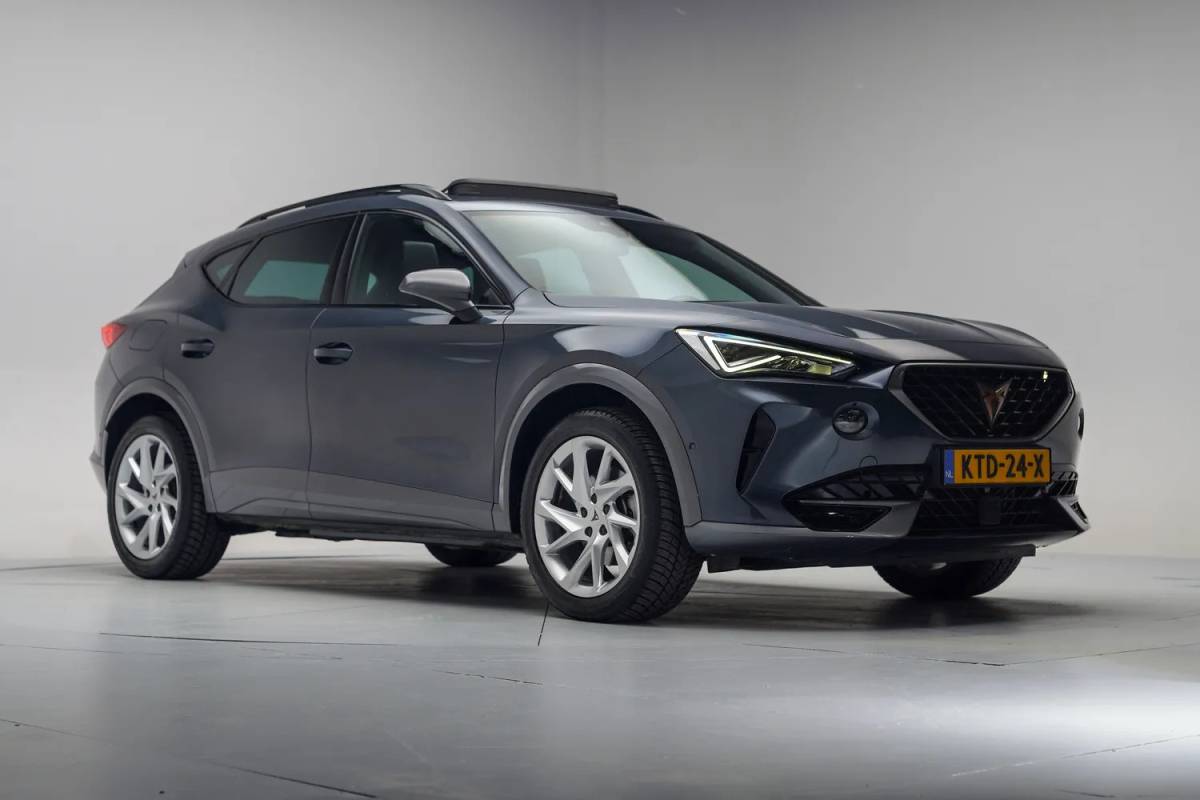 CUPRA Formentor CUPRA Formentor 1.4 e-Hybrid Business Edition Aut [ Panorama LED Adapt.cruise ]