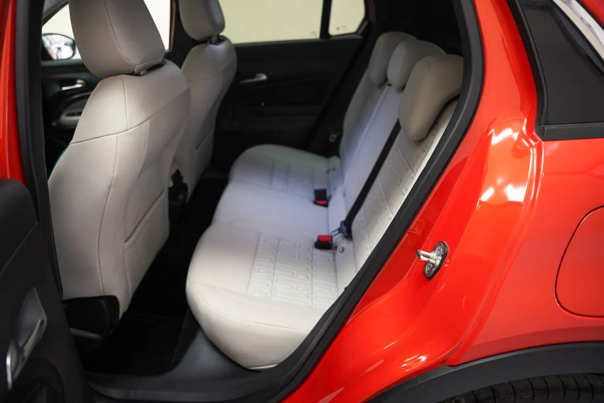 Fiat 600e Fiat 600e La Prima 54 kWh [ Navi Camera Apple / Android Leder Stoelverwarming ]