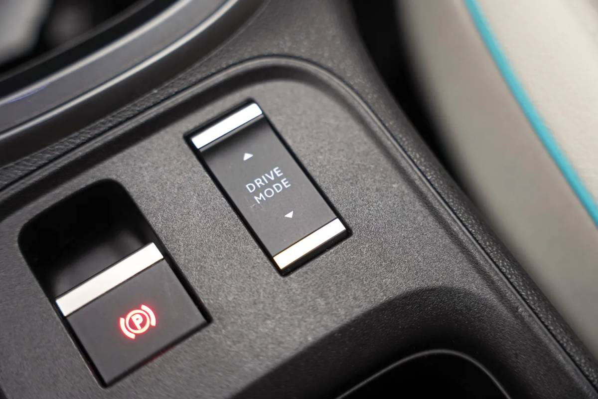 Fiat 600e Fiat 600e La Prima 54 kWh [ Navi Camera Apple / Android Leder Stoelverwarming ]