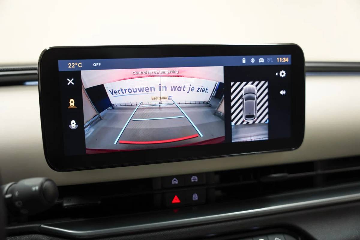 Fiat 600e Fiat 600e La Prima 54 kWh [ Navi Camera Apple / Android Leder Stoelverwarming ]