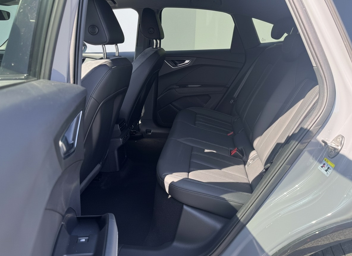Audi Q4 Sportback e-tron Audi Q4 Sportback E-TRON 35 EDITION 55 kWh 170PK LEDER/VIRTUAL/NAVI  EL KLEP