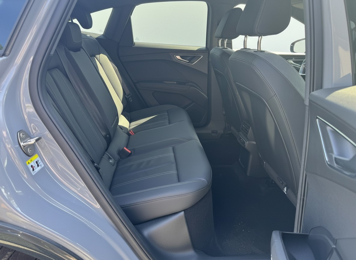 Audi Q4 Sportback e-tron Audi Q4 Sportback E-TRON 35 EDITION 55 kWh 170PK LEDER/VIRTUAL/NAVI  EL KLEP