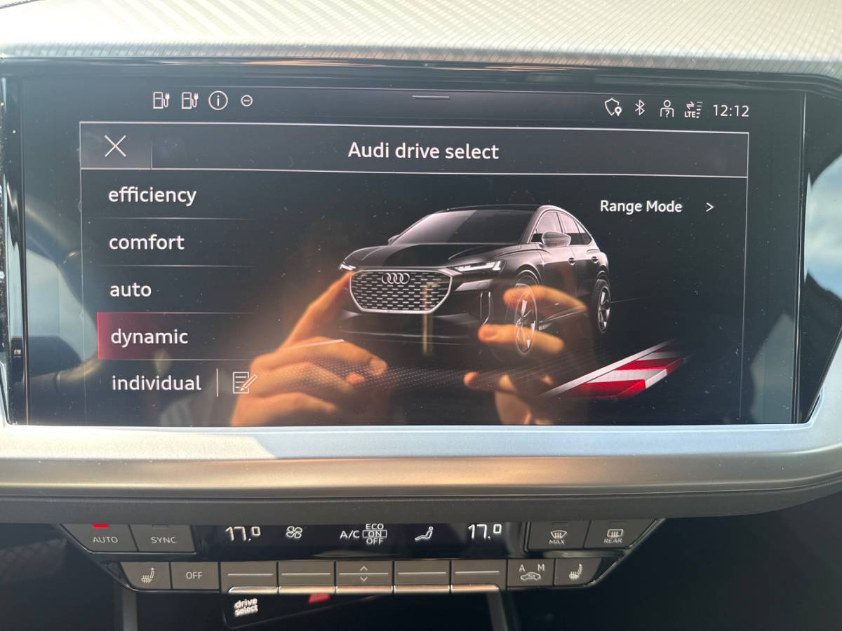 Audi Q4 Sportback e-tron Audi Q4 Sportback E-TRON 35 EDITION 55 kWh 170PK LEDER/VIRTUAL/NAVI  EL KLEP