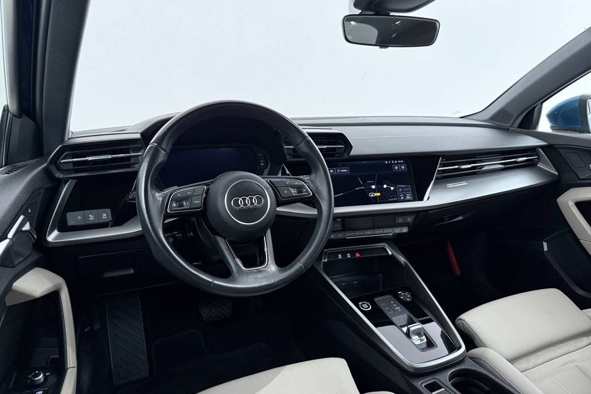 Audi A3 Audi A3 Sportback 30 TFSI Advanced edition | Org NL | Bang & Olufsen | Elek. Achterklep | Leer | Adap. Cruise | Digital Cockpit |