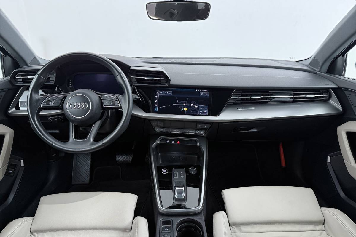 Audi A3 Audi A3 Sportback 30 TFSI Advanced edition | Org NL | Bang & Olufsen | Elek. Achterklep | Leer | Adap. Cruise | Digital Cockpit |
