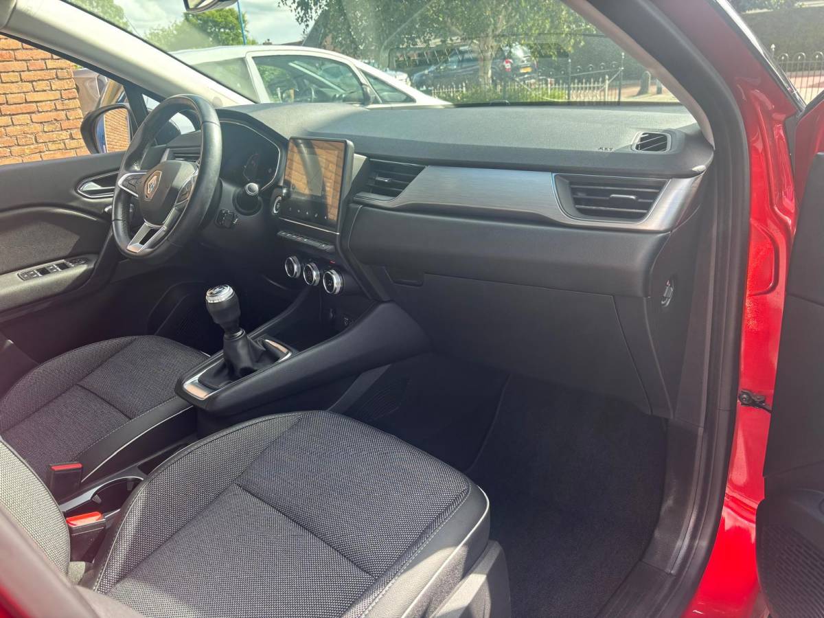 Renault Captur Renault Captur 1.0 TCe 100 Edition One|Keyless|Trekhaak|Carplay|Dealer onderhouden|