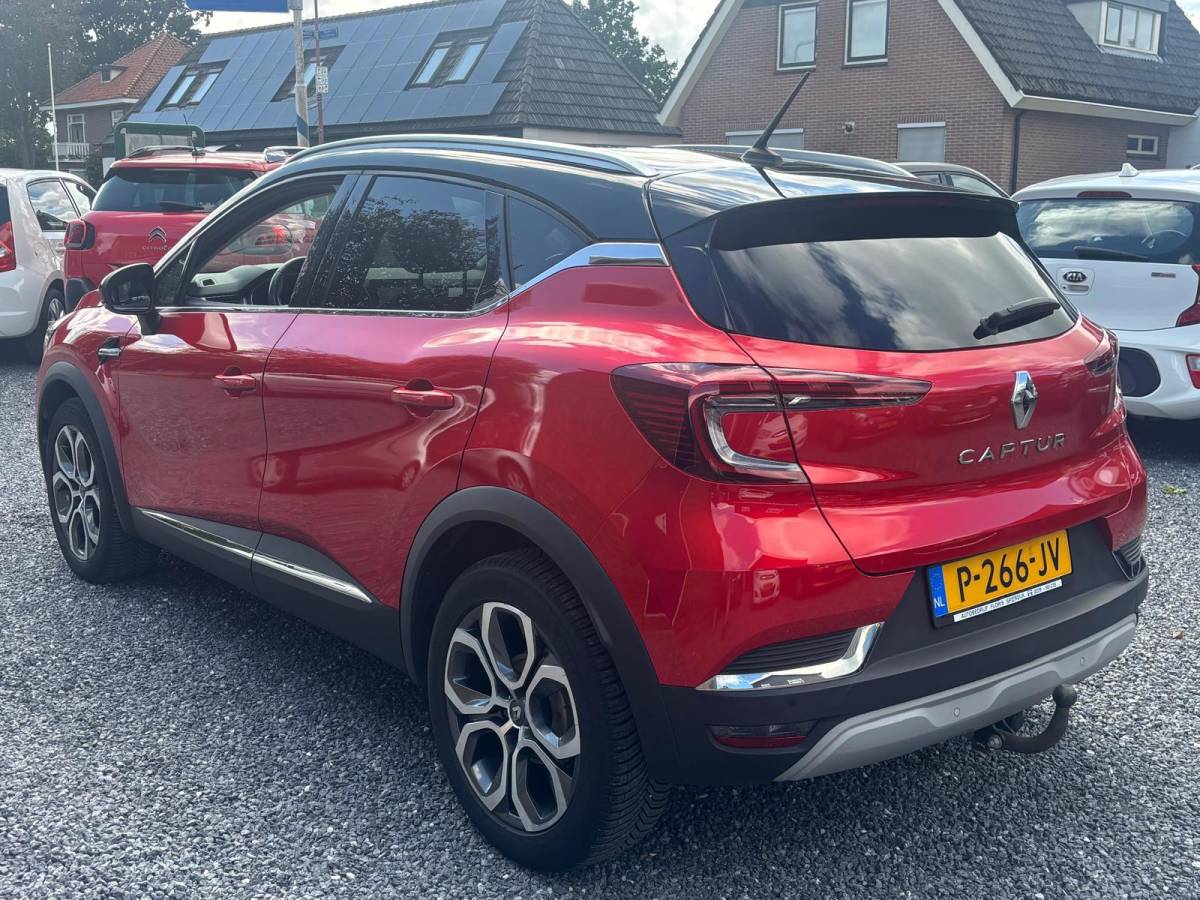 Renault Captur Renault Captur 1.0 TCe 100 Edition One|Keyless|Trekhaak|Carplay|Dealer onderhouden|