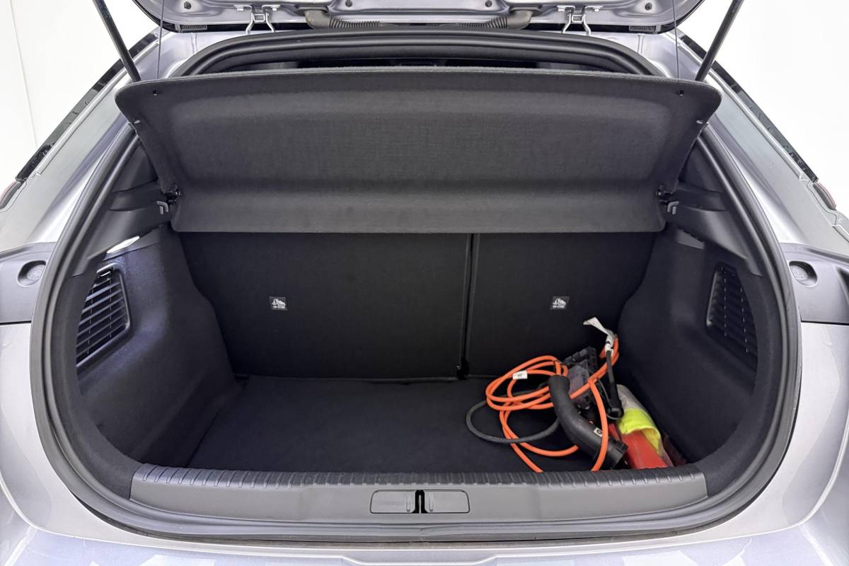 Opel Mokka-e Opel Mokka-e GS Line 50-kWh | 3-fase | Camera | Apple Carplay/Android Auto | 17″ LM Velgen | Park Pilot | All Season |