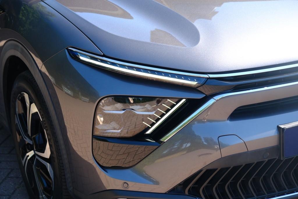 Citroën C5 X Citroen C5 X 1.6 Plug-in Hybrid 225pk EAT8 Shine | Private Lease vanaf € 529,- p.m.
