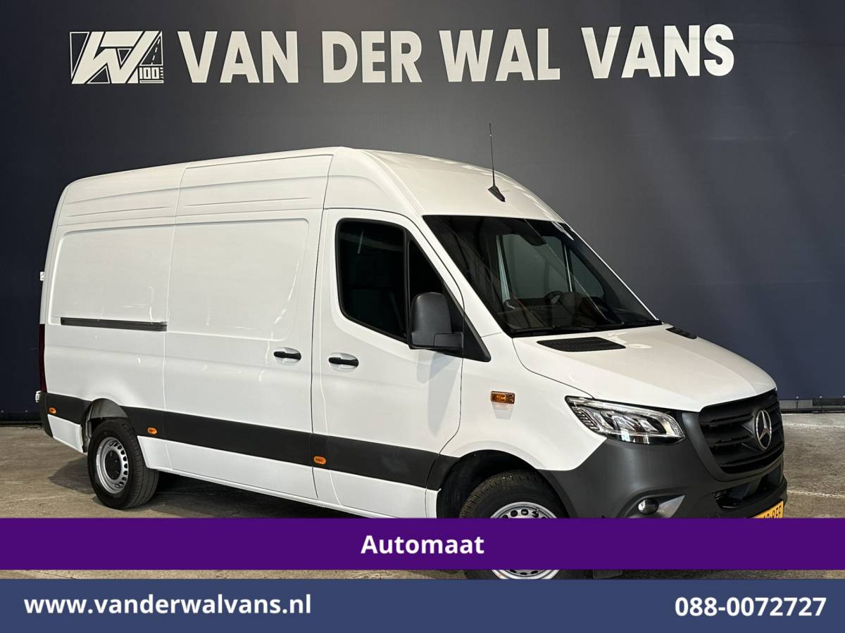 Mercedes-Benz Sprinter Mercedes-Benz Sprinter 317 CDI 170pk 9G-Tronic Automaat L2H2 2025 Model Euro6 Airco | Camera | Navigatie | Adaptieve Cruisecontrol | LED Chauffeursstoel, Stoelverwarming, Parkeersensoren, Bijrijdersbank