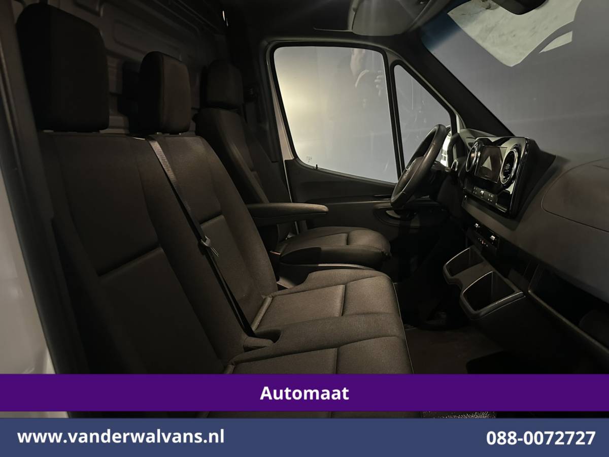 Mercedes-Benz Sprinter Mercedes-Benz Sprinter 317 CDI 170pk 9G-Tronic Automaat L2H2 2025 Model Euro6 Airco | Camera | Navigatie | Adaptieve Cruisecontrol | LED Chauffeursstoel, Stoelverwarming, Parkeersensoren, Bijrijdersbank