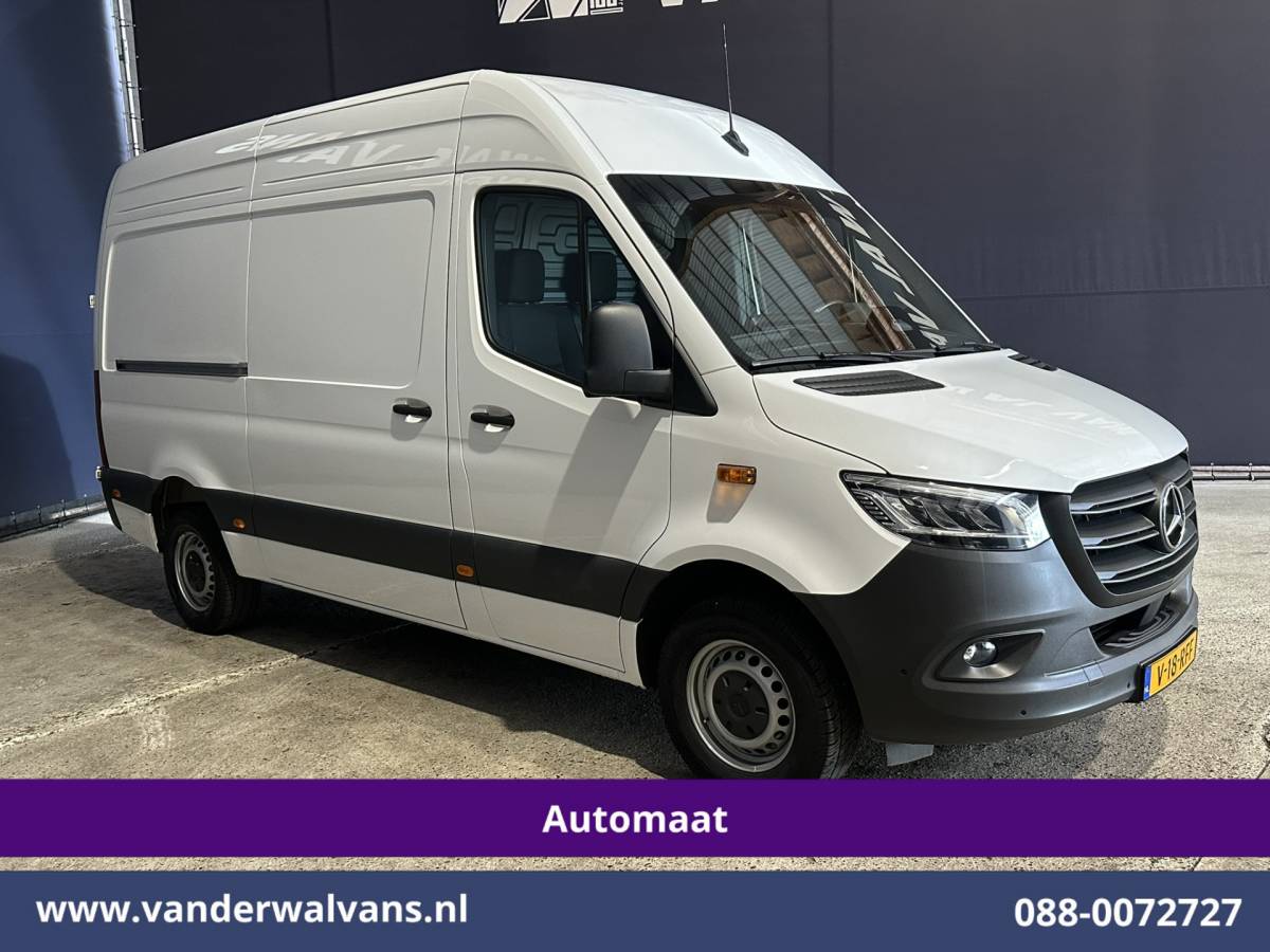 Mercedes-Benz Sprinter Mercedes-Benz Sprinter 317 CDI 170pk 9G-Tronic Automaat L2H2 2025 Model Euro6 Airco | Camera | Navigatie | Adaptieve Cruisecontrol | LED Chauffeursstoel, Stoelverwarming, Parkeersensoren, Bijrijdersbank