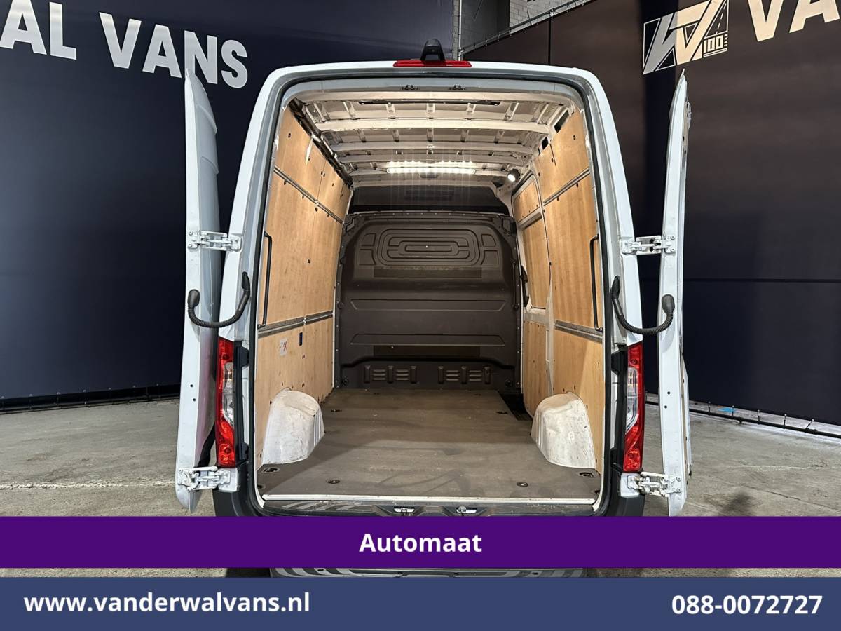 Mercedes-Benz Sprinter Mercedes-Benz Sprinter 317 CDI 170pk 9G-Tronic Automaat L2H2 2025 Model Euro6 Airco | Camera | Navigatie | Adaptieve Cruisecontrol | LED Chauffeursstoel, Stoelverwarming, Parkeersensoren, Bijrijdersbank