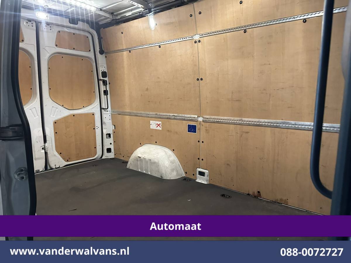 Mercedes-Benz Sprinter Mercedes-Benz Sprinter 317 CDI 170pk 9G-Tronic Automaat L2H2 2025 Model Euro6 Airco | Camera | Navigatie | Adaptieve Cruisecontrol | LED Chauffeursstoel, Stoelverwarming, Parkeersensoren, Bijrijdersbank