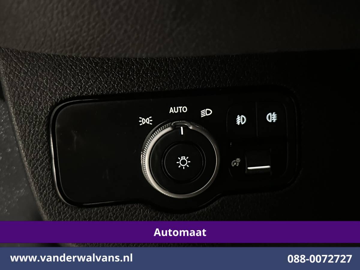 Mercedes-Benz Sprinter Mercedes-Benz Sprinter 317 CDI 170pk 9G-Tronic Automaat L2H2 2025 Model Euro6 Airco | Camera | Navigatie | Adaptieve Cruisecontrol | LED Chauffeursstoel, Stoelverwarming, Parkeersensoren, Bijrijdersbank