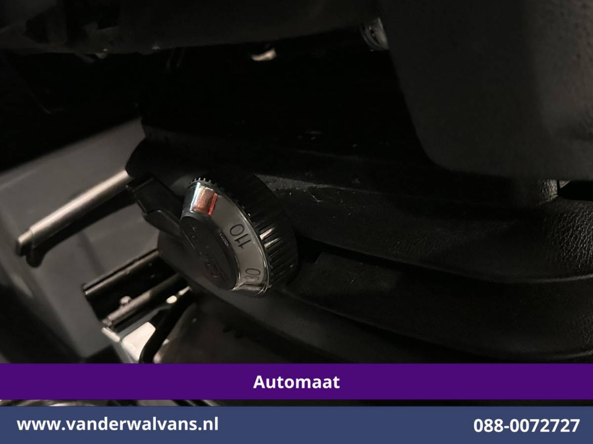 Mercedes-Benz Sprinter Mercedes-Benz Sprinter 317 CDI 170pk 9G-Tronic Automaat L2H2 2025 Model Euro6 Airco | Camera | Navigatie | Adaptieve Cruisecontrol | LED Chauffeursstoel, Stoelverwarming, Parkeersensoren, Bijrijdersbank
