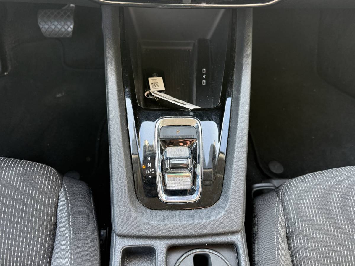 Škoda Octavia ŠKODA Octavia Combi 1.0 e-TSI Business Edition Plus ✅ Automaat ✅ CarPlay / Android auto ✅ Trekhaak