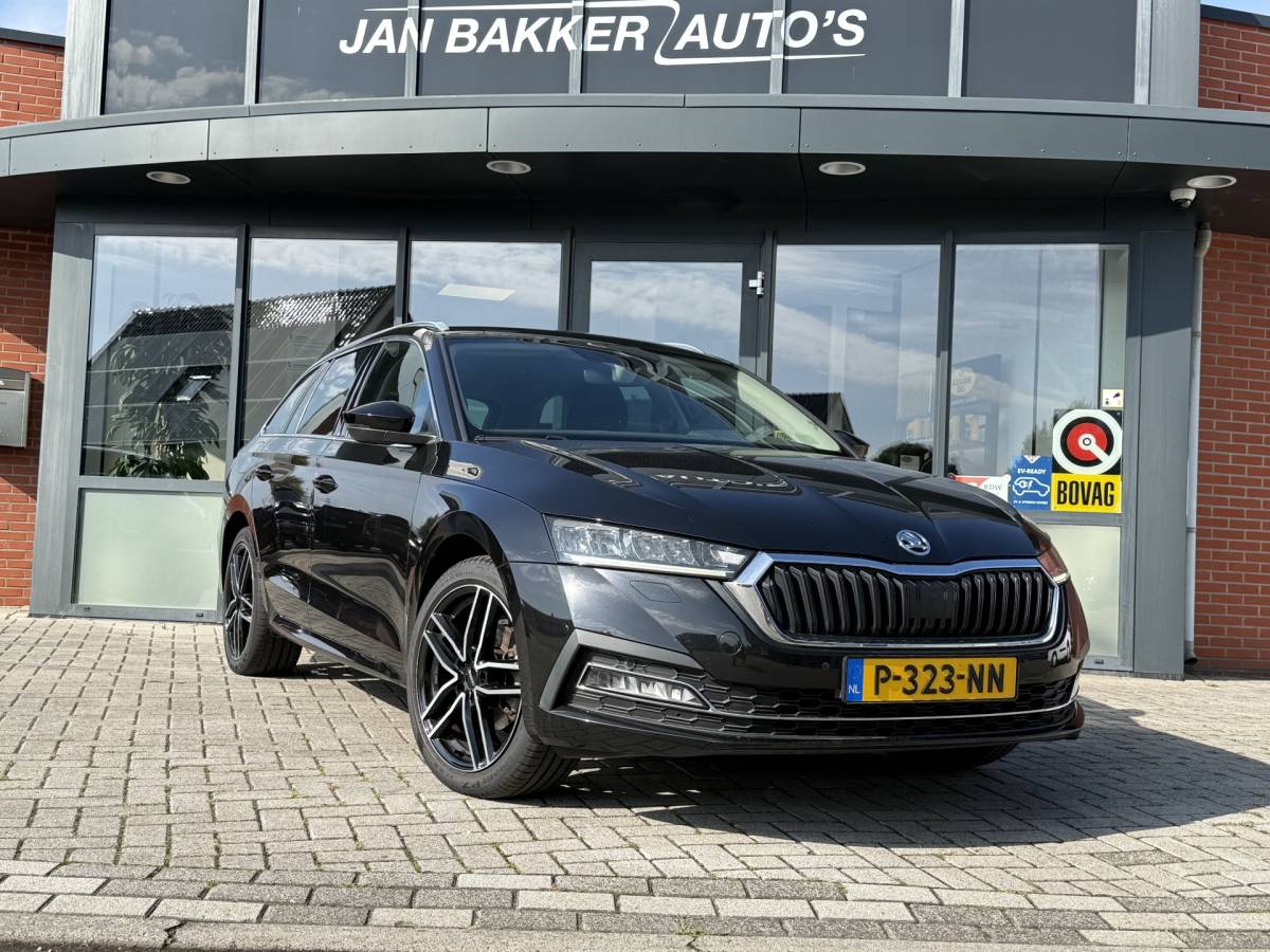 Škoda Octavia ŠKODA Octavia Combi 1.0 e-TSI Business Edition Plus ✅ Automaat ✅ CarPlay / Android auto ✅ Trekhaak
