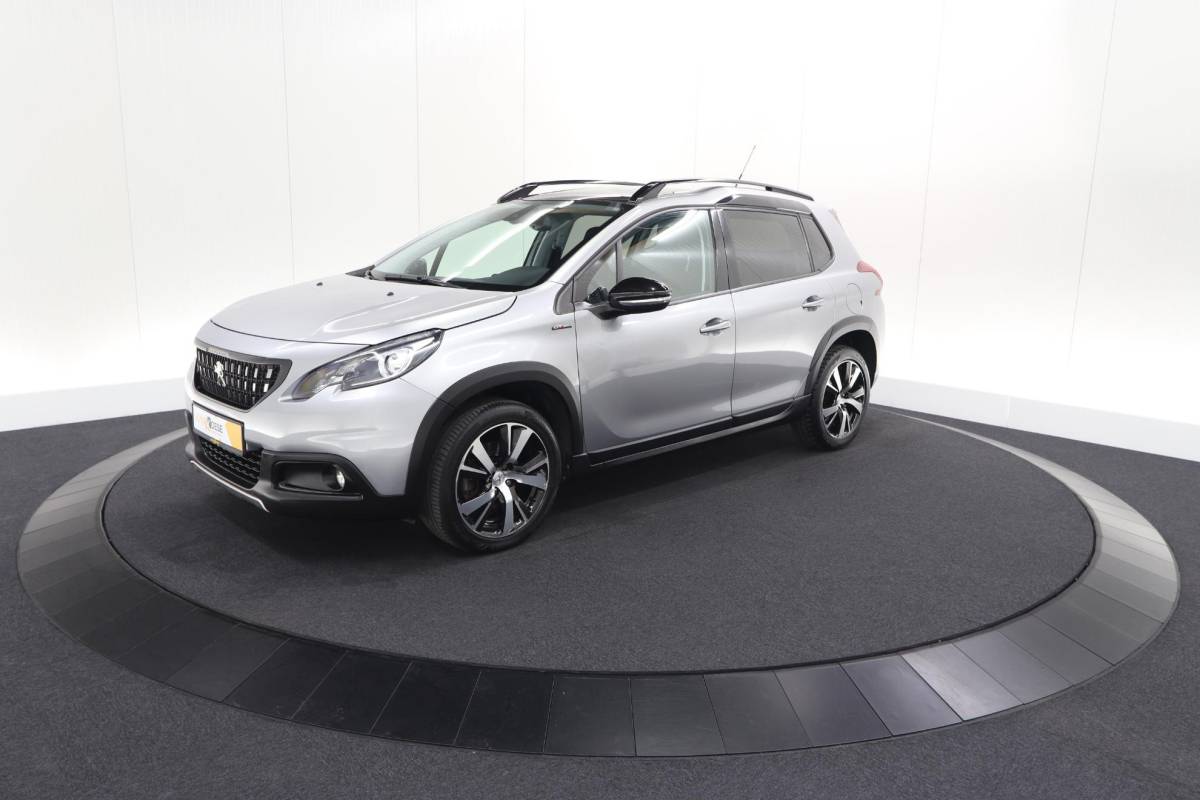 Peugeot 2008 Peugeot 2008 PureTech 110 EAT6 GT-Line | Trekhaak | Panoramadak | Apple Carplay | Parkeersensoren