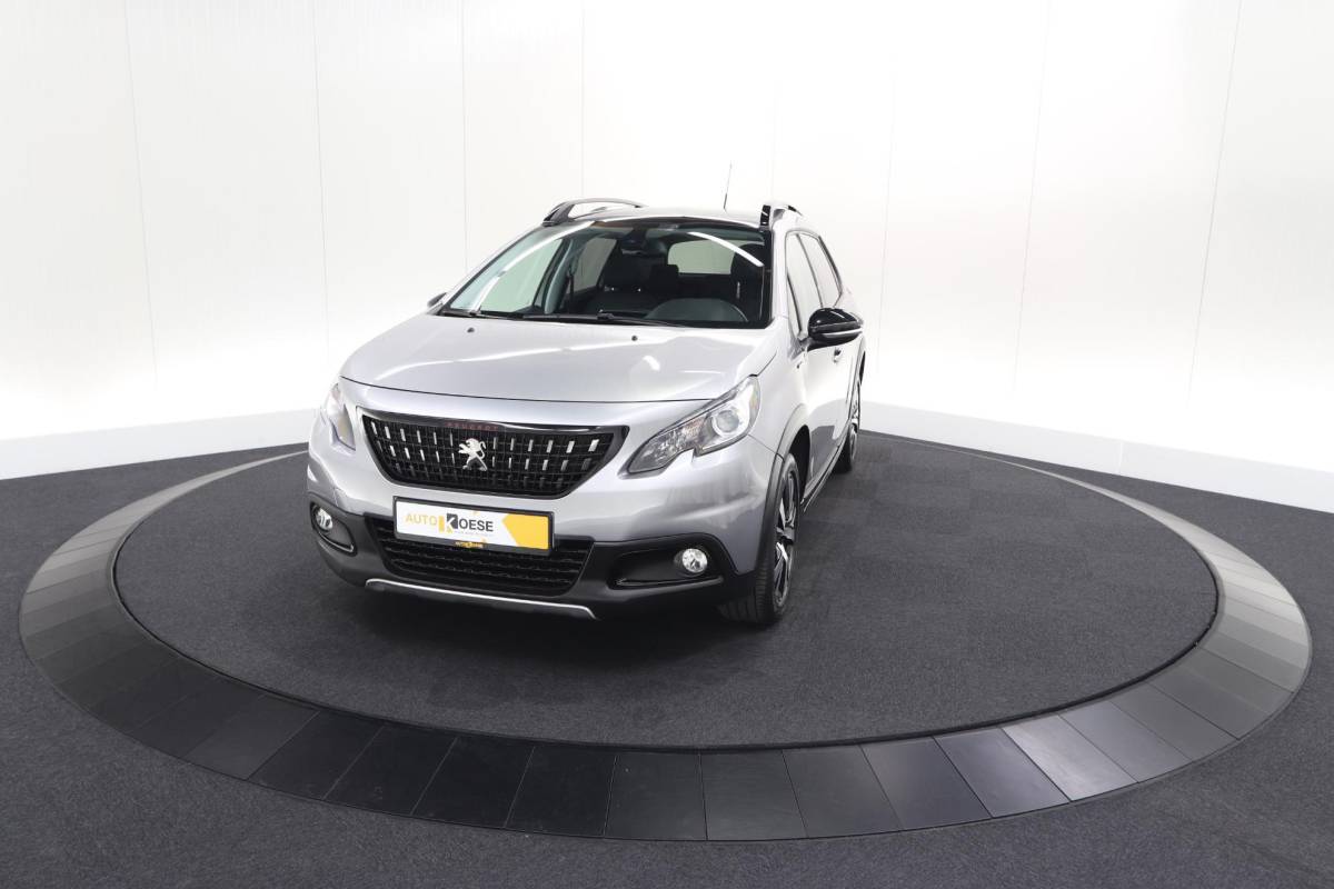 Peugeot 2008 Peugeot 2008 PureTech 110 EAT6 GT-Line | Trekhaak | Panoramadak | Apple Carplay | Parkeersensoren
