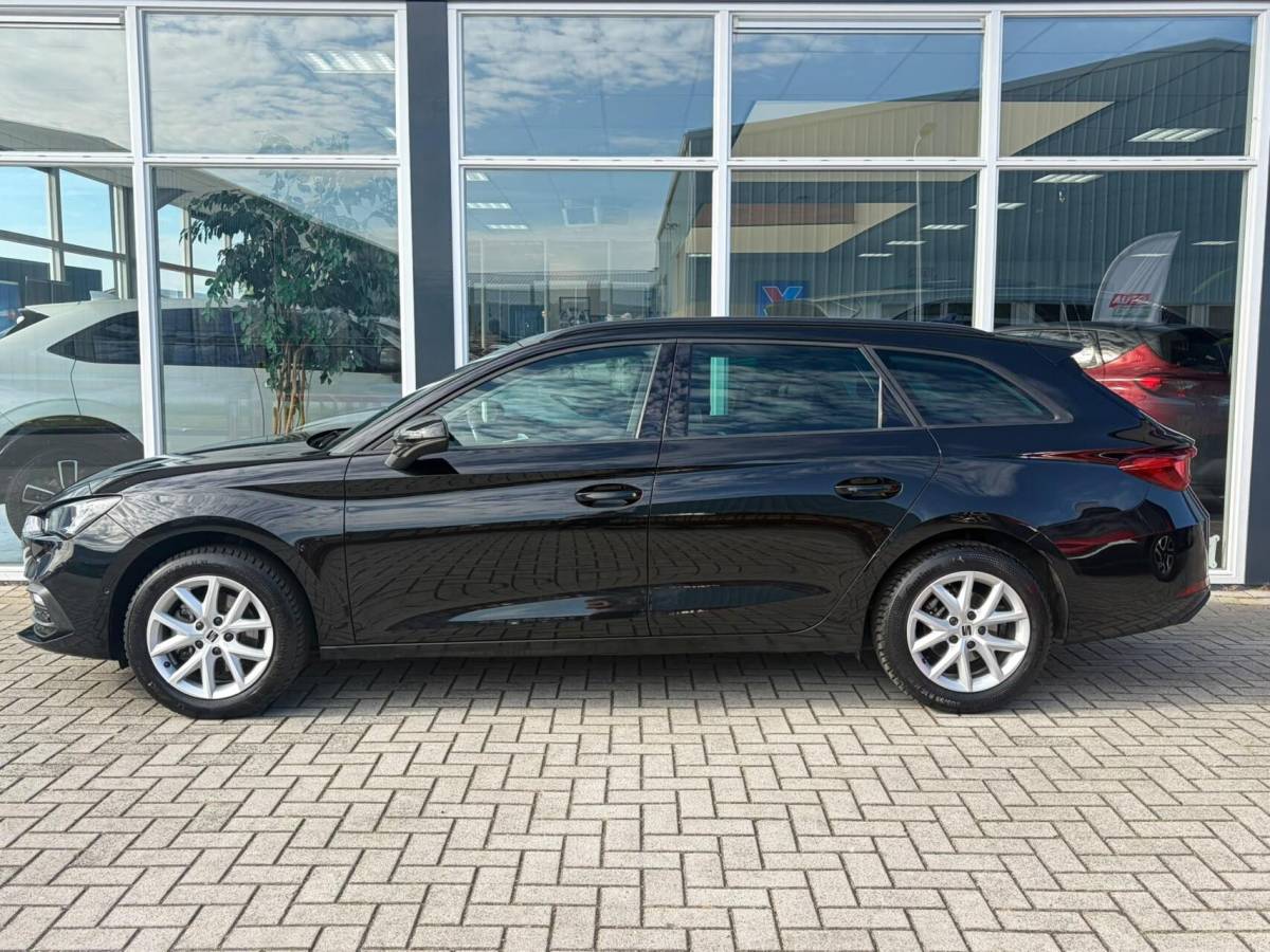 SEAT Leon Seat Leon ST 1.0 EcoTSI Style Business Intense|Automaat|Inklapbare Trekhaak|Camera|Apple Carplay+Android Auto