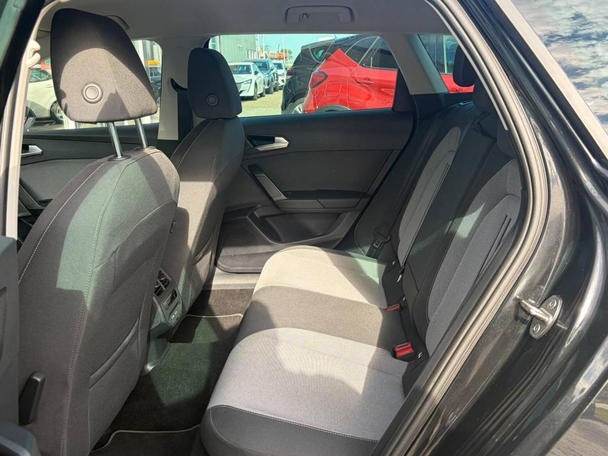 SEAT Leon Seat Leon ST 1.0 EcoTSI Style Business Intense|Automaat|Inklapbare Trekhaak|Camera|Apple Carplay+Android Auto