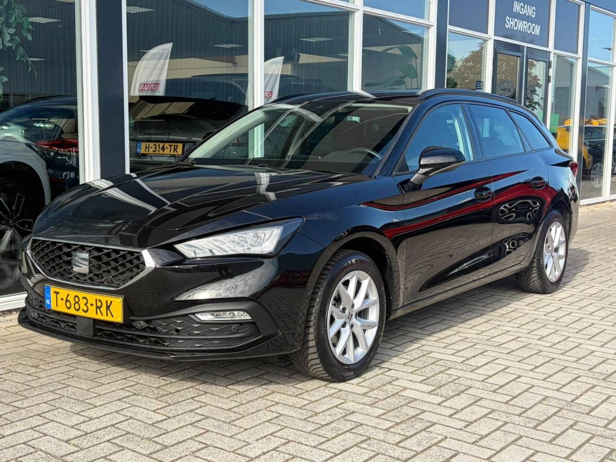 SEAT Leon Seat Leon ST 1.0 EcoTSI Style Business Intense|Automaat|Inklapbare Trekhaak|Camera|Apple Carplay+Android Auto