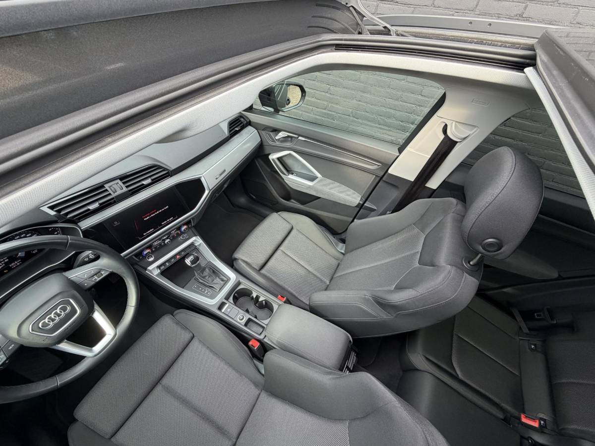 Audi Q3 Audi Q3 45 TFSI e S edition