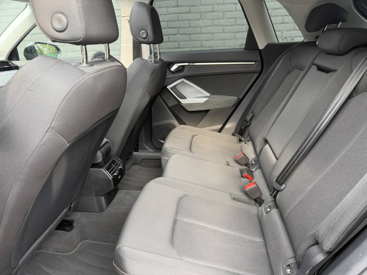 Audi Q3 Audi Q3 45 TFSI e S edition