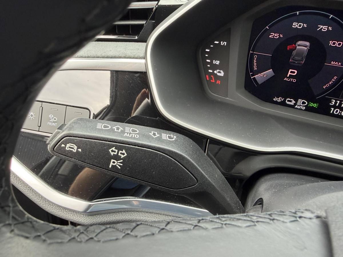 Audi Q3 Audi Q3 45 TFSI e S edition