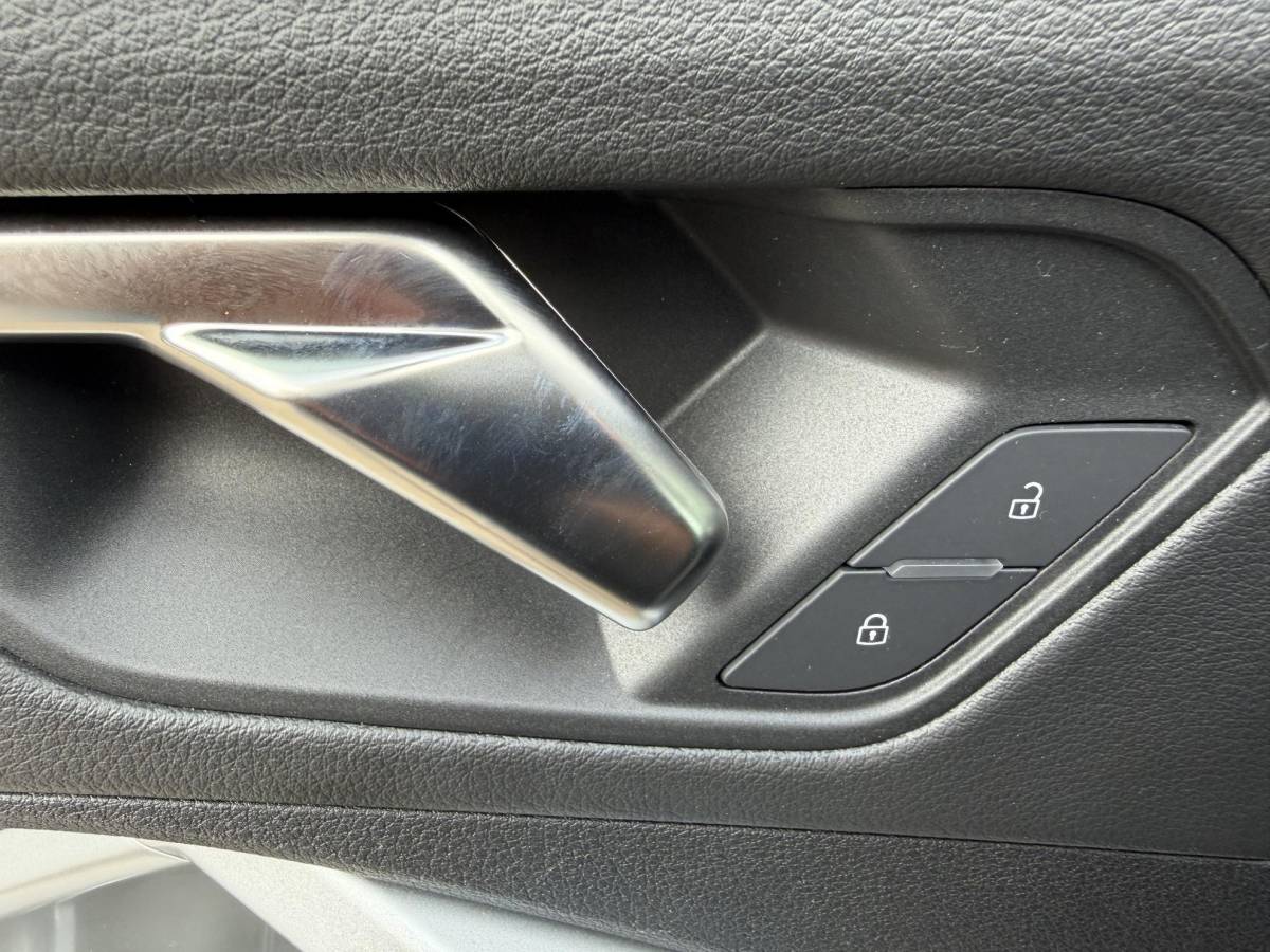 Audi Q3 Audi Q3 45 TFSI e S edition