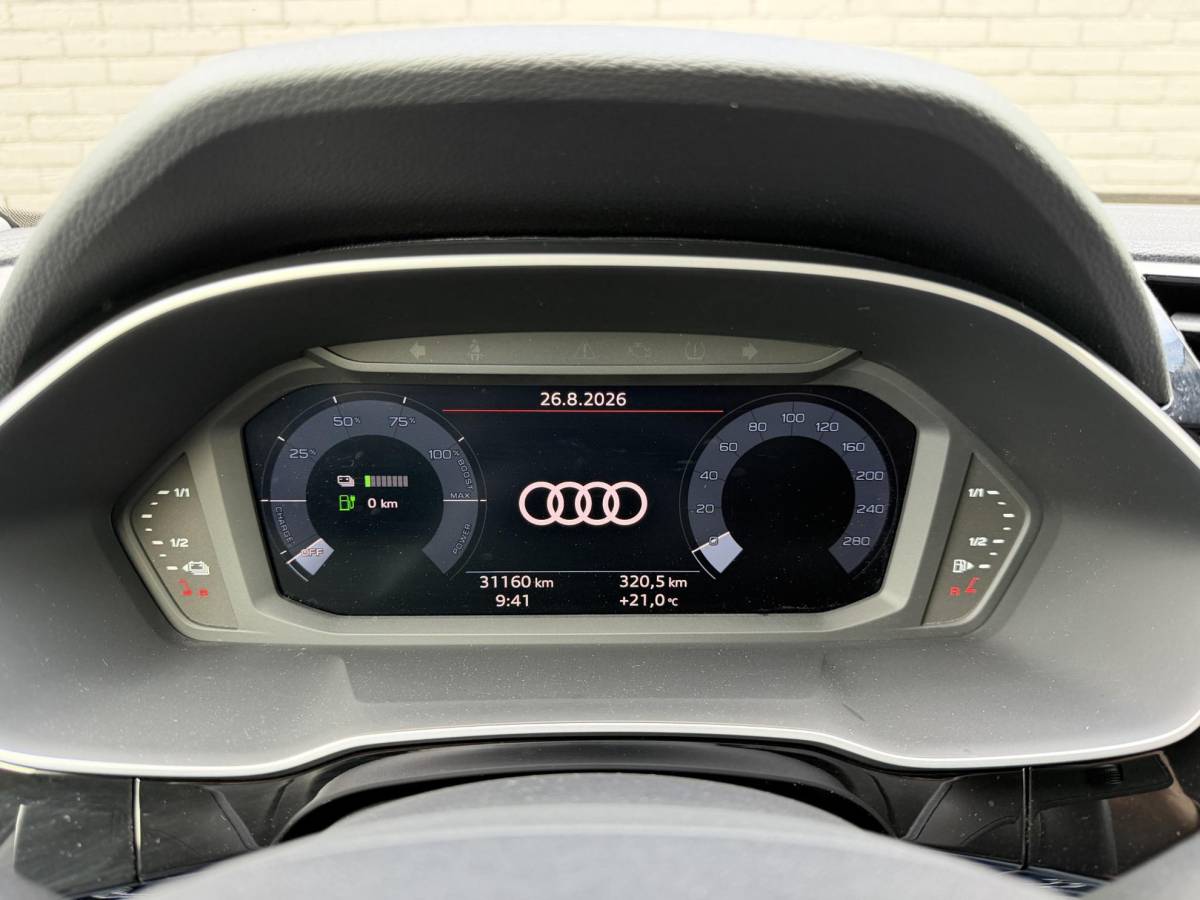 Audi Q3 Audi Q3 45 TFSI e S edition