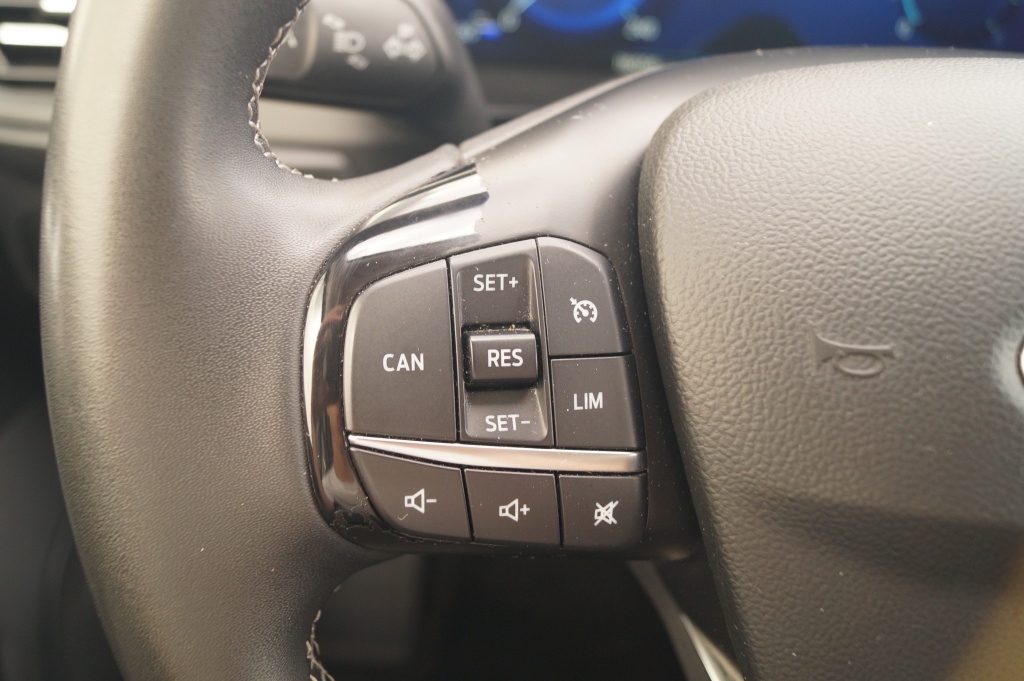 Ford Focus Ford Focus 1.0 EcoBoost 125pk Automaat Titanium X Business