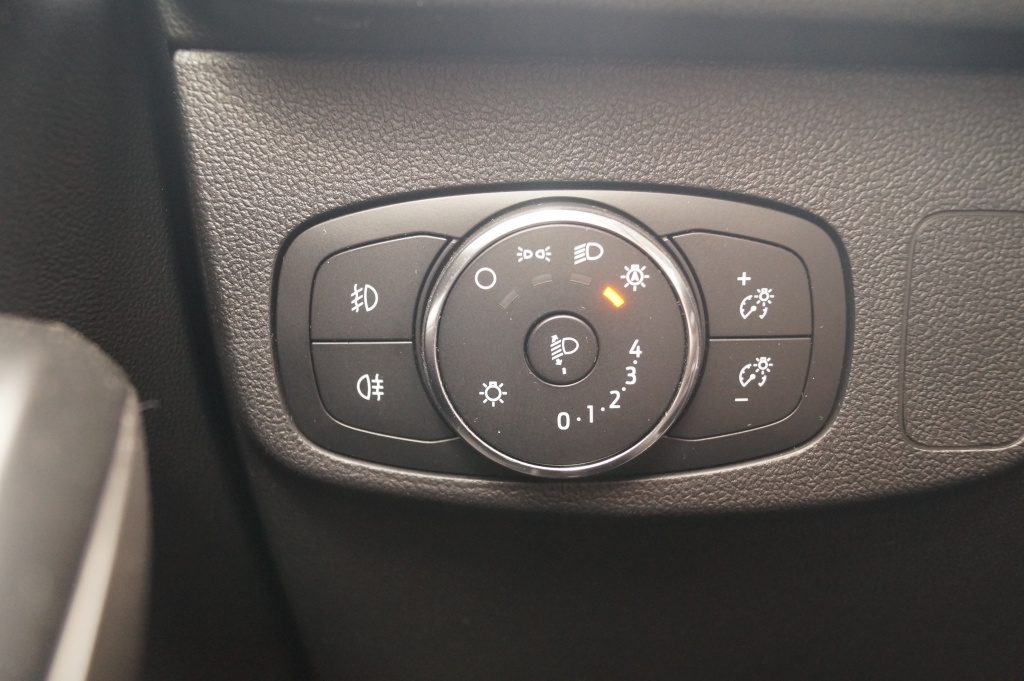 Ford Focus Ford Focus 1.0 EcoBoost 125pk Automaat Titanium X Business