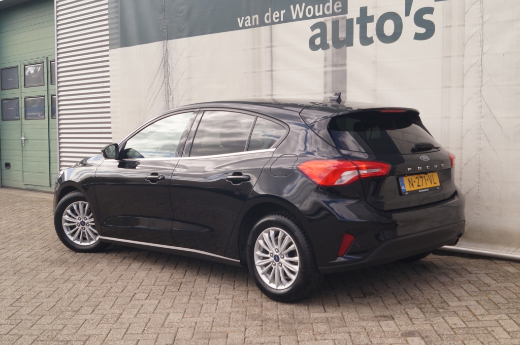 Ford Focus Ford Focus 1.0 EcoBoost 125pk Automaat Titanium X Business