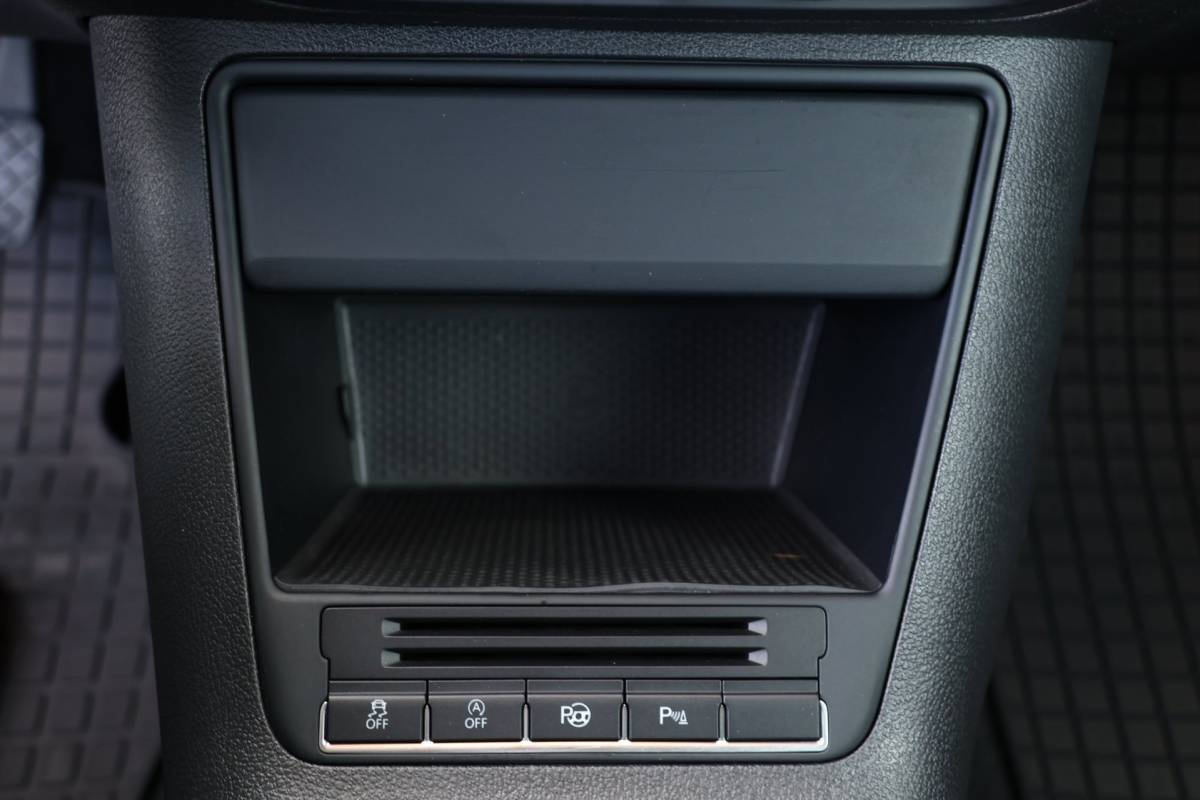 Volkswagen Tiguan Volkswagen Tiguan 1.4 TSI R-Line App-connect Trekhaak LED/Xenon