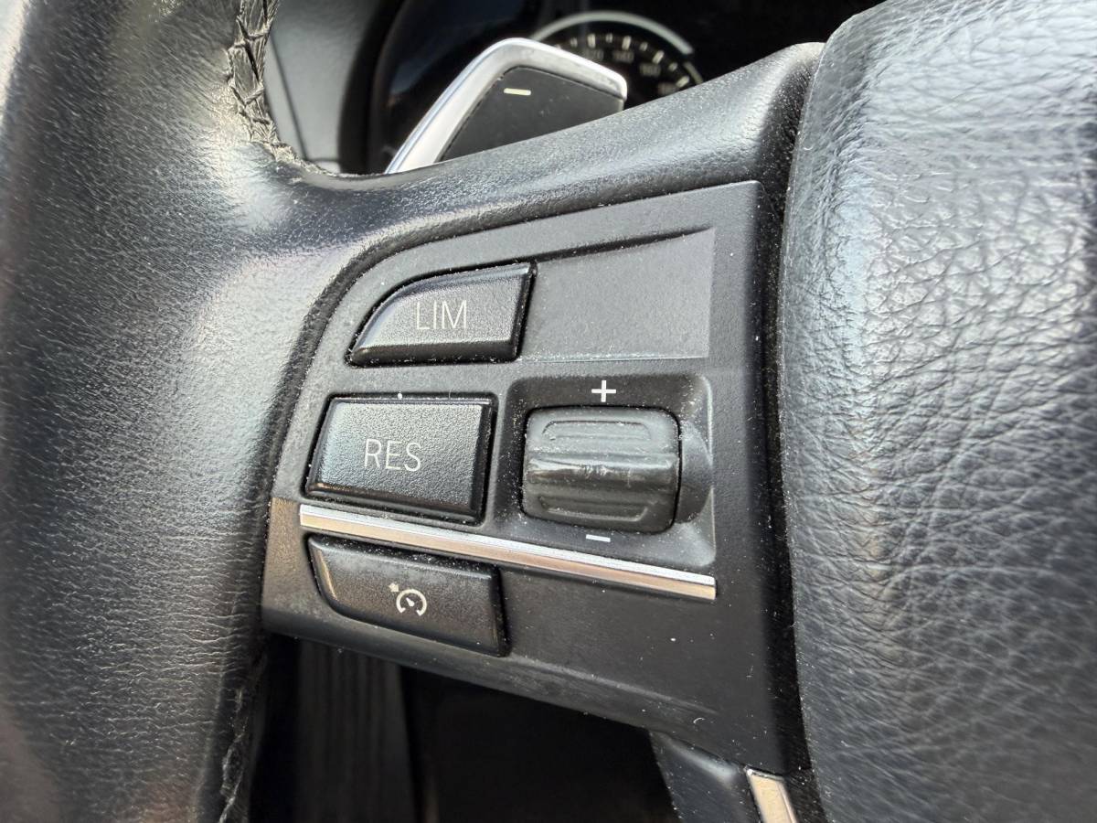BMW 5 Serie BMW 5-serie 520d Executive | Navigatie | Camera | Head-Up Display | Stoelverwarming |