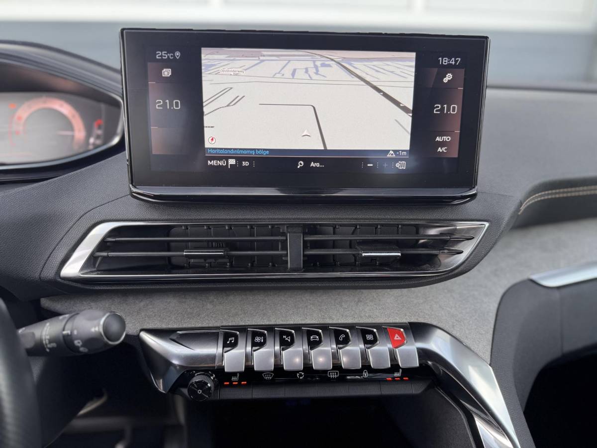 Peugeot 3008 Peugeot 3008 1.2 PureTech Active / GT / NAVI / AIRCO /GARANTIE /