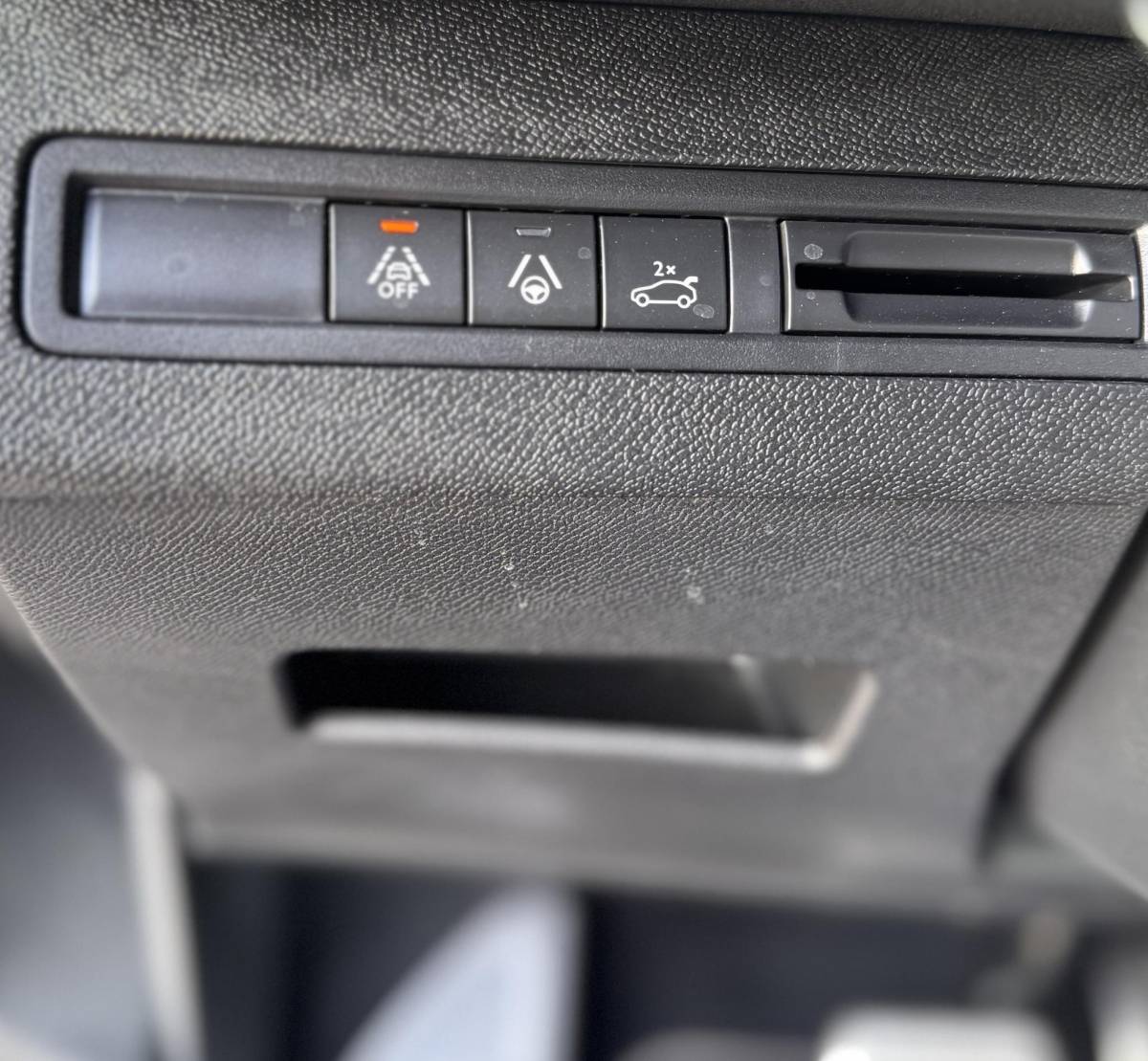 Peugeot 3008 Peugeot 3008 1.2 PureTech Active / GT / NAVI / AIRCO /GARANTIE /