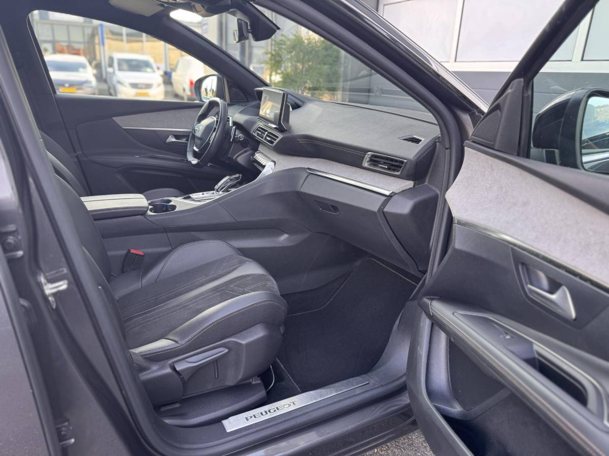 Peugeot 3008 Peugeot 3008 1.2 PureTech Active / GT / NAVI / AIRCO /GARANTIE /