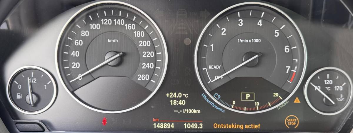 BMW 3 Serie BMW 3-serie 320i Executive Sport / Nap / Garantie / Airco / Navi / Cruise / Carplay /