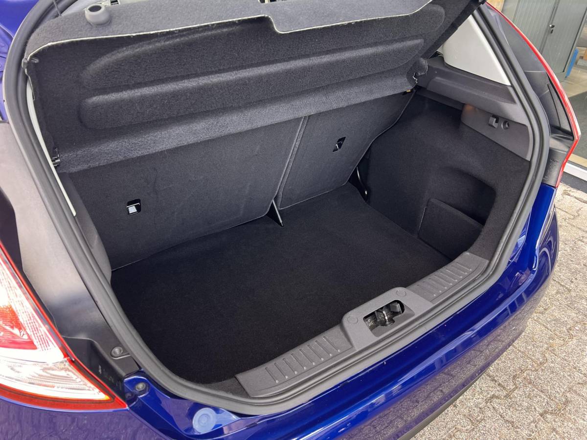 Ford Fiesta Ford Fiesta 1.0 Style | Eerste eigenaar | Airconditioning | Dealer onderhouden | Navigatie