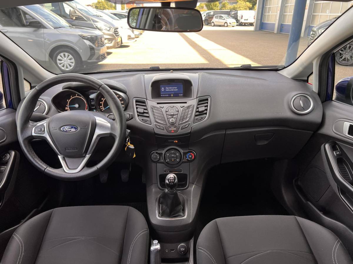 Ford Fiesta Ford Fiesta 1.0 Style | Eerste eigenaar | Airconditioning | Dealer onderhouden | Navigatie