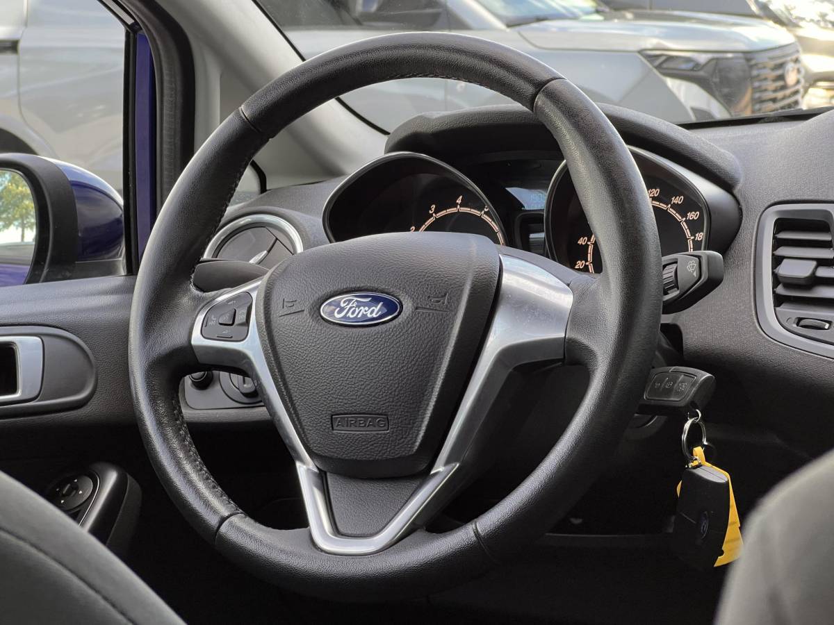Ford Fiesta Ford Fiesta 1.0 Style | Eerste eigenaar | Airconditioning | Dealer onderhouden | Navigatie